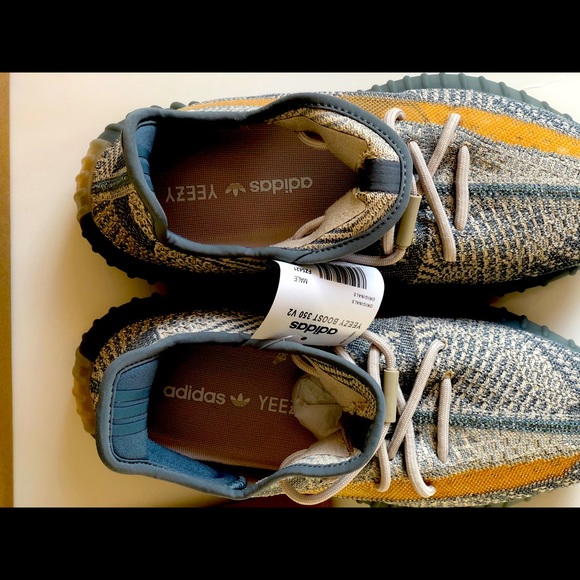 YEEZY BOOST 350 - Picture 8 of 12